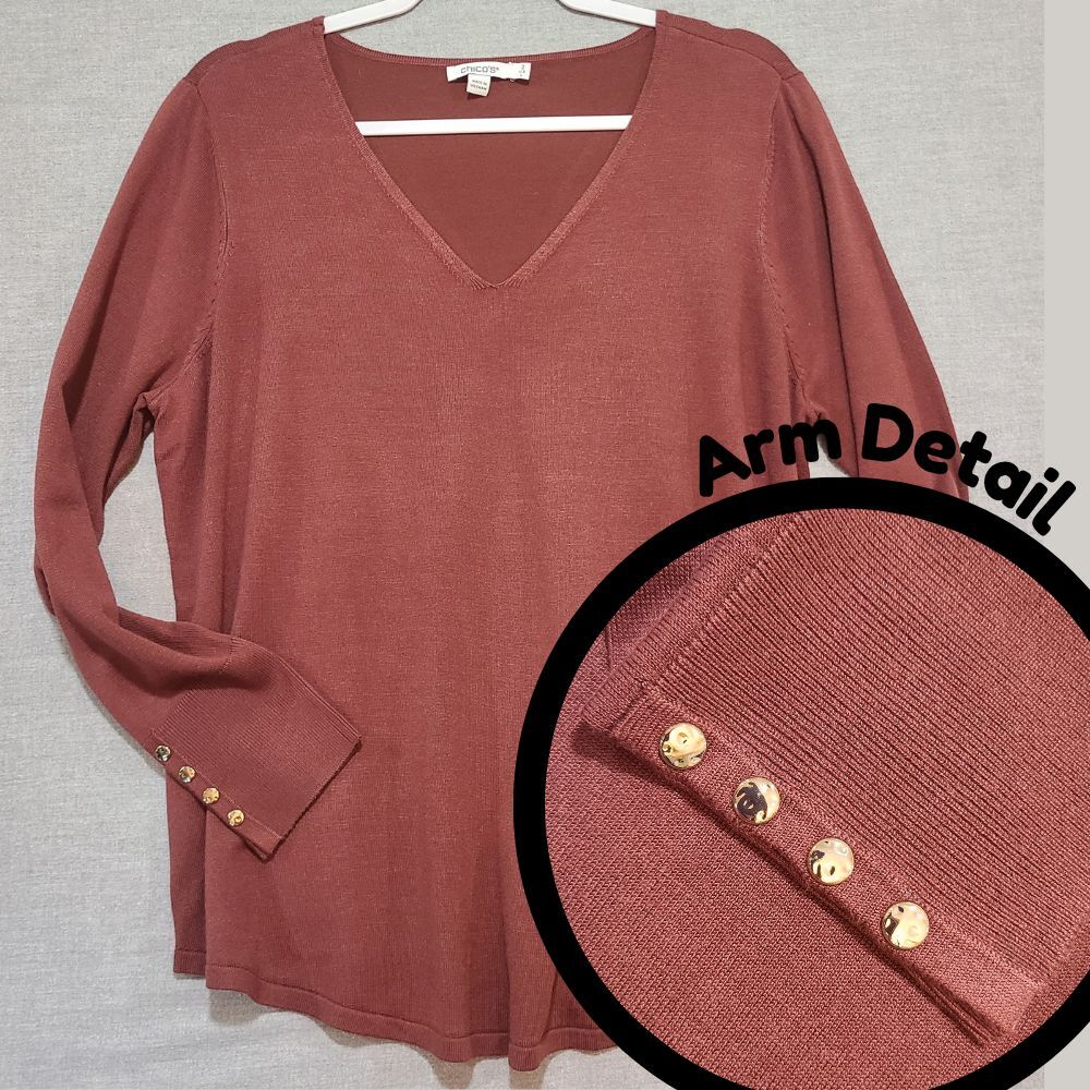 Chico's V-Neck Fine Knit Sweater Size L/XL  (Chicos 2) Gold Button Cuffs Chic